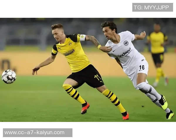 德国杯法鹰对阵多特首发阵容揭晓堂安律格策领衔小贝林阿德耶米出战